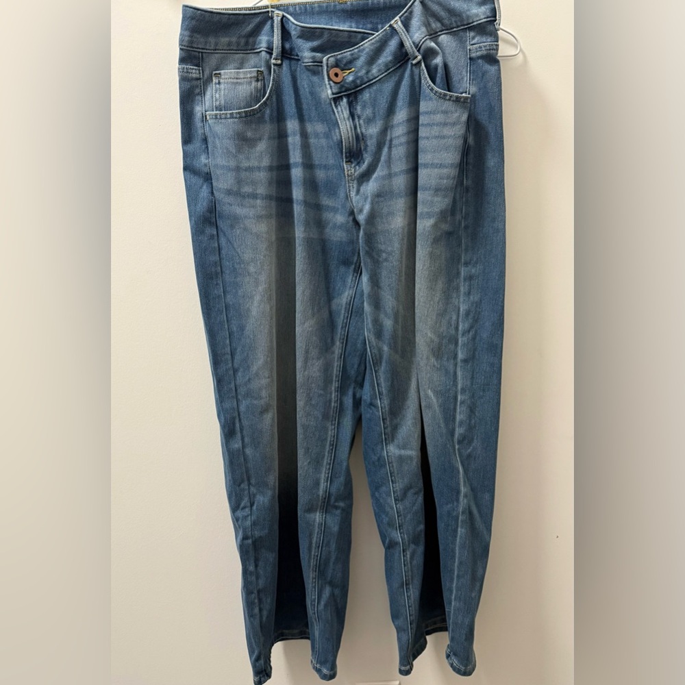 HALARA Women’s Wide Leg Straight Blue Jeans